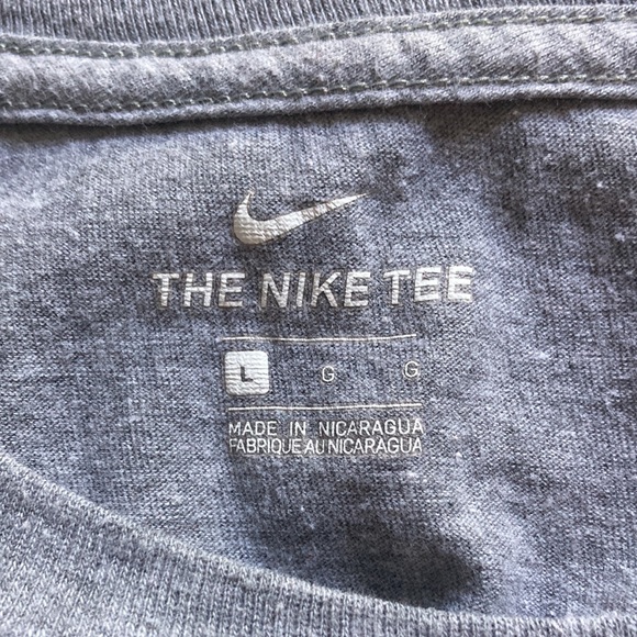 Gray Nike Tee - Picture 3 of 3
